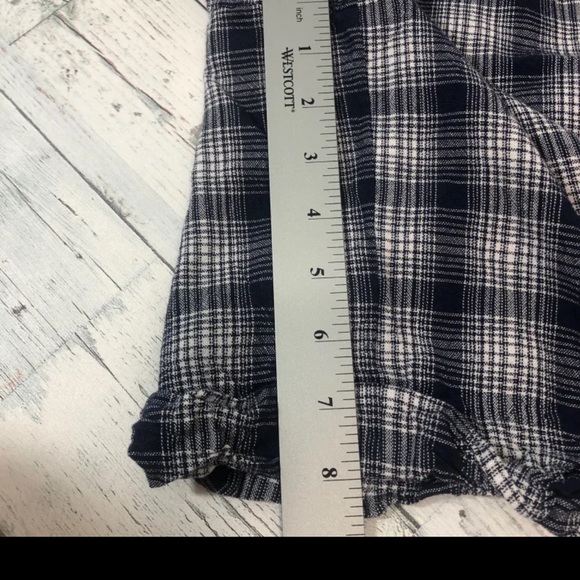 Vintage Talbots Linen Blend Cuffed High Rise Checkered Shorts 10 - Picture 8 of 9